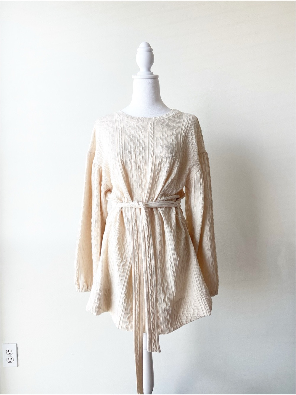 Sanctuary Cream Cable Knit Belted Sweater Size S